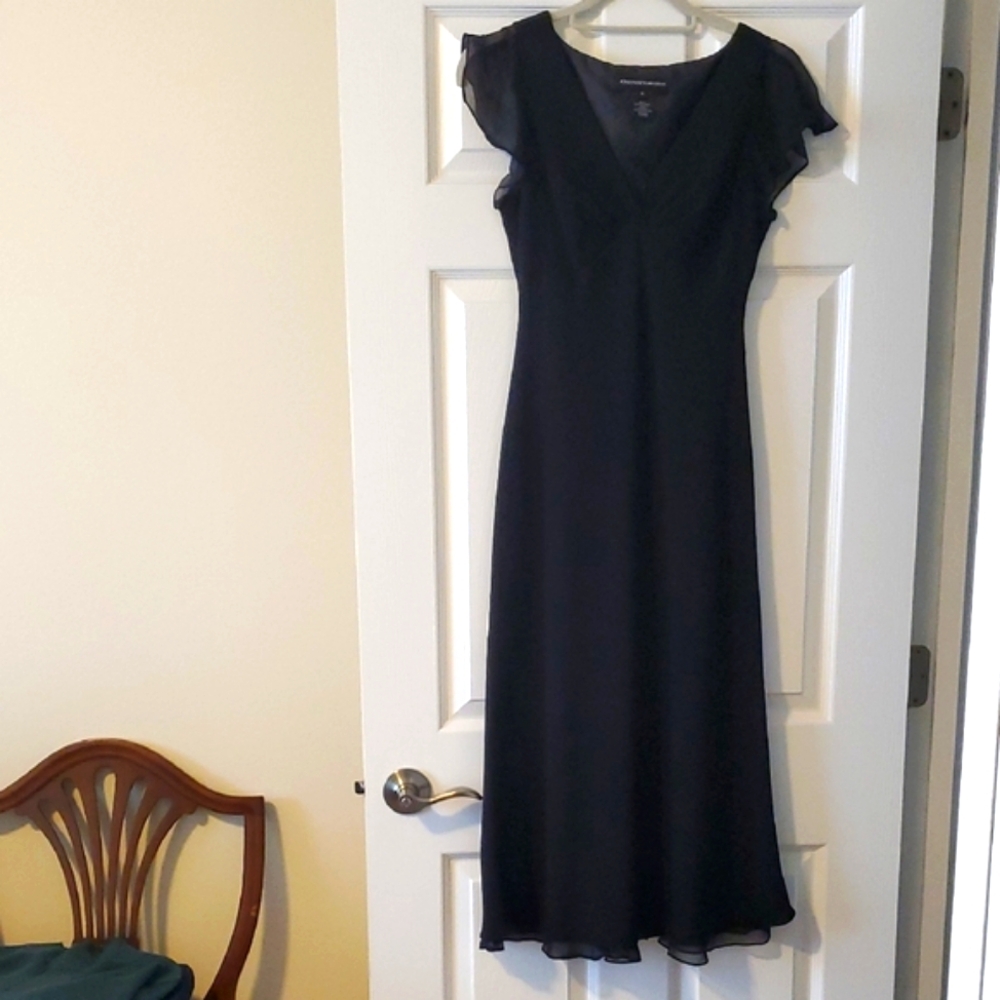 Jones New York Black Sheath Maxi Dress with Flutter Sleeves